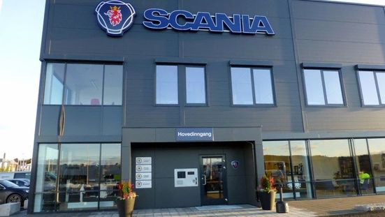 Hovedinngangen til Scania Hamar